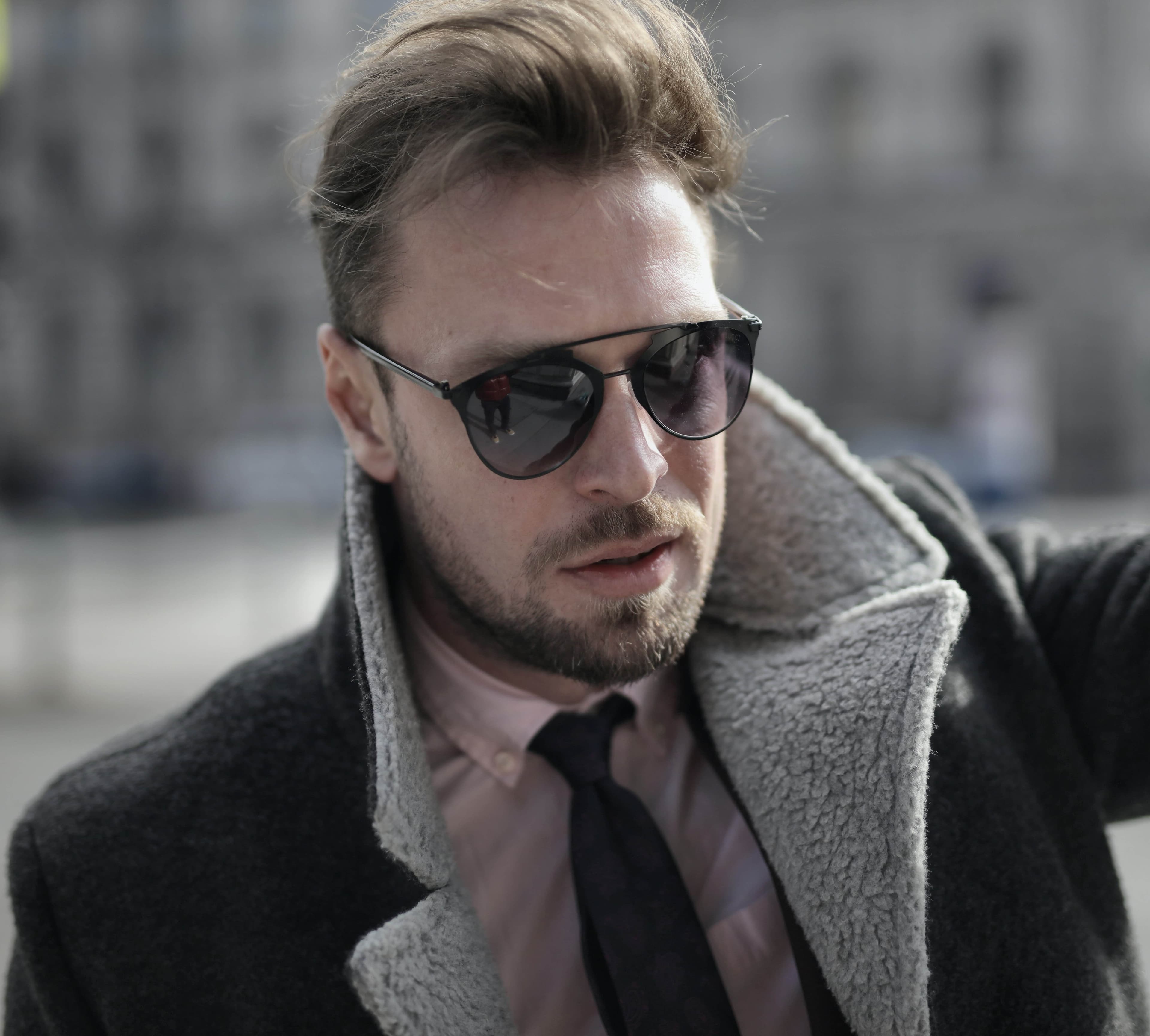 sunglass ecommerce heroImage2